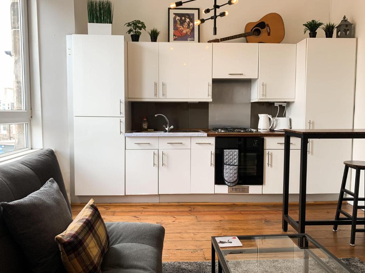 Artsy Modern 1Br Home In Abbeyhill Edynburg Zewnętrze zdjęcie